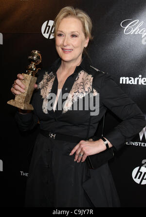 MERYL STREEP MIT IHREM GOLDEN GLOBE DIE WEINSTEIN COMPANY 2012 GOLDEN GLOBES NACH PARTY BEVERLY HILLS LOS ANGELES KALIFORNIEN Stockfoto