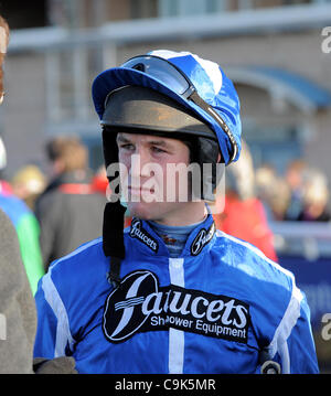 ROBERT DUNNE JOCKEY WARWICK Rennbahn WARWICK ENGLAND 14. Januar 2012 Stockfoto