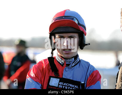 PADDY BRENNAN JOCKEY WARWICK Rennbahn WARWICK ENGLAND 14. Januar 2012 Stockfoto