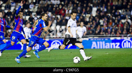 19.01.2011 - VALENCIA, Spanien / / COPA DEL REY Fußball - VAlencia CF vs Levante UD. -1/4 Finale - Estadio Mestalla---Jonas schießen Tor 1-0 für Valencia CF Stockfoto