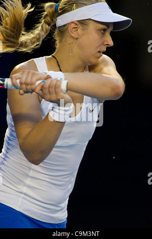 23. Januar 2012 - Runde Melbourne, Victoria, Australien - Sabine Lisicki (GER) in Aktion gegen Maria Scharapowa (RUS) während der 4. Damen-Einzel-Match am Tag acht der 2012 Australian Open in Melbourne Park, Australien. (Bild Kredit: Sydney Low/Southcreek/ZUMAPRESS.com ©) Stockfoto