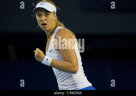 23. Januar 2012 - Runde Melbourne, Victoria, Australien - Sabine Lisicki (GER) in Aktion gegen Maria Scharapowa (RUS) während der 4. Damen-Einzel-Match am Tag acht der 2012 Australian Open in Melbourne Park, Australien. (Bild Kredit: Sydney Low/Southcreek/ZUMAPRESS.com ©) Stockfoto