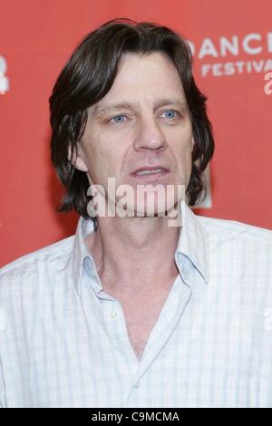 James Marsh im Ankunftsbereich für SHADOW DANCER Premiere 2012 Sundance Film Festival, Eccles Theatre, Park City, UT 24. Januar 2012. Foto von: James Atoa/Everett Collection Stockfoto