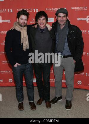 Christopher Neil, Graham Phillips, Ty Burrell im Ankunftsbereich für Ziegen Premiere 2012 Sundance Film Festival, Eccles Theatre, Park City, UT 24. Januar 2012. Foto von: James Atoa/Everett Collection Stockfoto