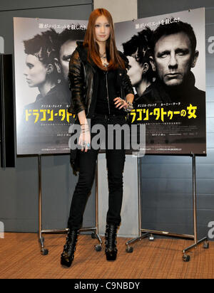 Nanao, 30. Januar 2012: Japanische Modell besucht Nanao die Japan-Premiere für den Film "The Girl with the Dragon tattoo" in Tokio, Japan, am 30. Januar 2012. Stockfoto