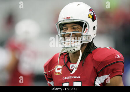 1. Januar 2012 - Glendale, Arizona, USA - Arizona Cardinals Wide Receiver Larry Fitzgerald (11) Lächeln vor ein NFL-Spiel gegen die Seattle Seahawks im University of Phoenix Stadium in Chandler, AZ (Credit-Bild: © Gene Lower/Southcreek/ZUMAPRESS.com) Stockfoto