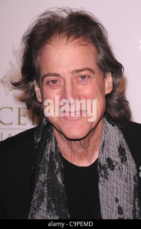 7. Februar 2012 - Hollywood, Kalifornien, US - Jerry Lewis: Feiern mehr als 60 Jahren im Show-Business am Paley Center for Media in Beverly Hills, CA 07.02.12 2012..RICHARD LEWIS. (Kredit-Bild: © Scott Kirkland/Globe Photos/ZUMAPRESS.com) Stockfoto