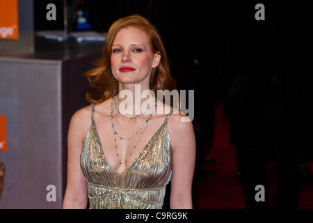 London, UK, 02.12.2012. Schauspielerin, Jessica Chastain, Ankunft auf dem roten Teppich an den BAFTAs 2012 Stockfoto