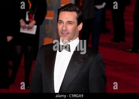 London, UK, 02.12.2012. Schauspieler Jon Hamm, Ankunft auf dem roten Teppich an den BAFTAs 2012 Stockfoto