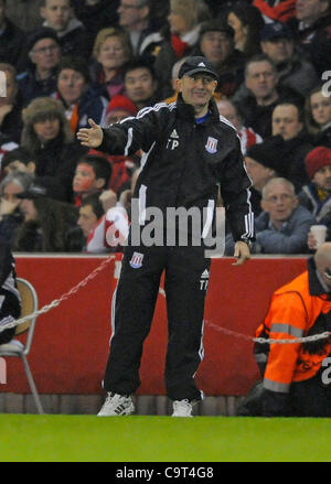 Stoke City Manager Tony Pulis Stoke City V Valencia. UEFA Europa League. Britannia Stadium, Stoke-on-Trent, England.  16.02.2012 © Stuart Crump/SCFotos Stockfoto