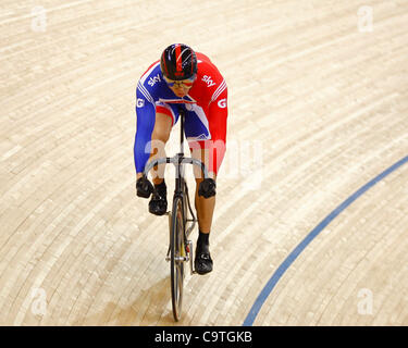 19.02.2012 London England.  Sir Chris Hoy (GBR) konkurriert in der Herren-Sprint bei der UCI-WM in London Olympischen Velodrom. Bestandteil der London bereitet Veranstaltungsreihe organisiert von LOCOG, Organisation Komitee Olympischen Spiele in London. Obligatorische Credit: Mitchell Gunn Stockfoto