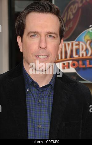 19. Februar 2012 - Los Angeles, Kalifornien, USA - 19. Februar 2012 - Los Angeles, Kalifornien, USA - Schauspieler ED HELMS auf der 'The Lorax Dr.Seuss' Los Angeles Premiere im Universal City statt. (Kredit-Bild: © Paul Fenton/ZUMAPRESS.com) Stockfoto