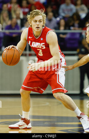 25. Februar 2012 - Fort Worth, Texas, Vereinigte Staaten - New Mexico Lobos Hugh Greenwood (3) während der Aktion zwischen New Mexico Lobos und die TCU Horned Frogs zu schützen.  TCU stört New Mexico 83-64 bei Daniel Meyer Kolosseum. (Kredit-Bild: © Andrew Dieb/Southcreek/ZUMAPRESS.com) Stockfoto