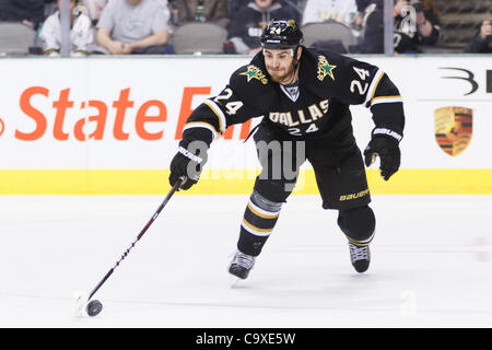 29. Februar 2012 - Dallas, Texas, US - Dallas Stars freuen uns Eric Nystrom (24) während der Aktion zwischen den Dallas Stars und die Pittsburgh Penguins.  Nach der 2. Periode führt Dallas Pittsburgh 2-1 im American Airlines Center. (Kredit-Bild: © Andrew Dieb/Southcreek/ZUMAPRESS.com) Stockfoto