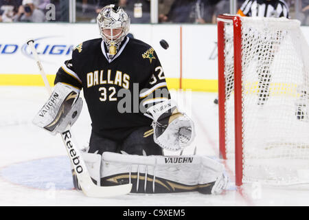 29. Februar 2012 - Dallas, Texas, US - Dallas Stars Torhüter Kari Lehtonen (32) während der Aktion zwischen den Dallas Stars und die Pittsburgh Penguins.  Pittsburgh gewinnt in einer Schießerei 4-3 im American Airlines Center. (Kredit-Bild: © Andrew Dieb/Southcreek/ZUMAPRESS.com) Stockfoto
