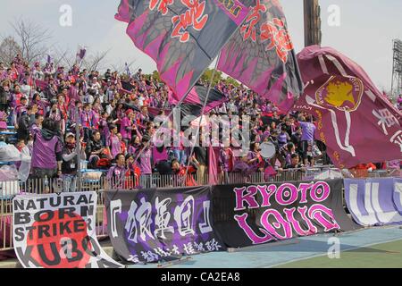 Kyoto Purple Sanga Ventilatoren, 25. März 2012 - Fußball / Fußball: 2012 J.LEAGUE Division 2 match zwischen Kyoto Purple Sanga 2-0 FC Machida Zelvia im Nishikyogoku-Stadion, Kyoto, Japan. (Foto von Akihiro Sugimoto/AFLO SPORT) [1080] Stockfoto