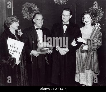 STEVEN ALLEN mit Frau Jayne Meadows und Benny Goodman mit Frau Alice Hammond Duckworth.Supplied von Fotos, inc. (Credit-Bild: © von Globe Fotos, Inc/Globe Photos/ZUMAPRESS.com geliefert) Stockfoto