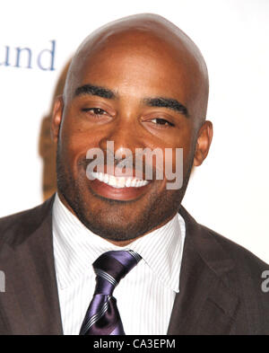 31. Mai 2012. New York, USA. TIKI BARBER, besucht die frische Luft des Fonds jährliche Spring Gala "Salute to American Heroes" am Pier 60 Chelsea Piers. Stockfoto