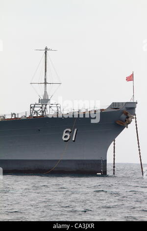 Die amerikanische Welt Weltkrieg Schlachtschiff USS Iowa vor Anker vor der Küste von Los Angeles, Kalifornien Stockfoto