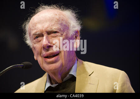 James Watson, Mitentdecker der Struktur der DNA im Jahre 1953, abgebildet bei The Telegraph Hay Festival Hay-on-Wye, Powys, Wales, UK Stockfoto