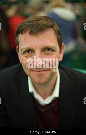 Mark Easton, Home-Editor von BBC News, abgebildet auf der Telegraph Hay Festival 2012, Hay-on-Wye, Powys, Wales, UK. Bildnachweis: Jeff Morgan / Alamy Live News Stockfoto