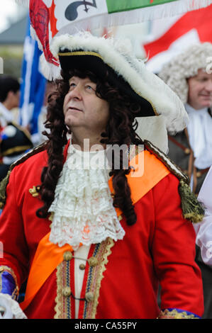 Nordirland, Carrickfergus, 06.09.2012. Die Landung von König William der Orange in Carrickfergus 1690 ist während der Carrick Festzug nachgestellt. Stockfoto