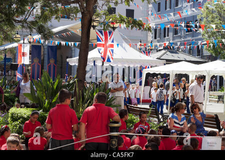 Gibraltar, Großbritannien. Montag, 11. Juni 2012. Prinz Edward, königliche Hoheit der Graf und Gräfin von Wessex besucht Gibraltar. Stockfoto