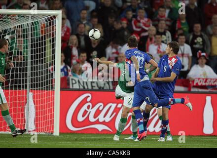 MARIO MANDZUKIC punktet Kroatien Republik Irland V Kroatien städtische Stadion POZNAN Polen 10. Juni 2012 Stockfoto