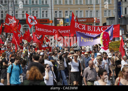 12. Juni 2012 - Moskau, Russland - Juni 12,2012. Im Bild: russische Opposition hat eine Kundgebung Masse gegen die Regierung in der Hauptstadt des Landes von Moskau. (Kredit-Bild: © PhotoXpress/ZUMAPRESS.com) Stockfoto