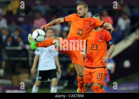 Wesley Sneijder (NED), 13. Juni 2012 - Fußball / Fußball: UEFA EURO 2012-Gruppe B-match zwischen Niederlande 1-2 Deutschland im Metalist Stadium in Charkiw, Ukraine. (Foto: Aicfoto/AFLO) Stockfoto