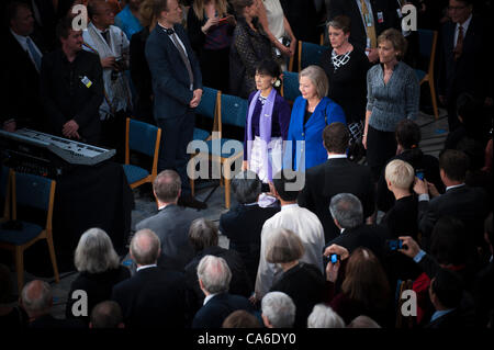 16. Juni 2012 - Oslo, Norwegen: Friedensnobelpreisträgerin Aung San Suu Kyi betritt Rathaus in Oslo, 21 Jahre nach der Entgegennahme des Preises. Stockfoto