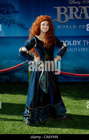 USA. Merida im Ankunftsbereich für mutige Premiere auf der Los Angeles Film Festival (LAFF), The Dolby Theater, Los Angeles, CA 18. Juni 2012. Foto von: Michael Germana/Everett Collection Stockfoto