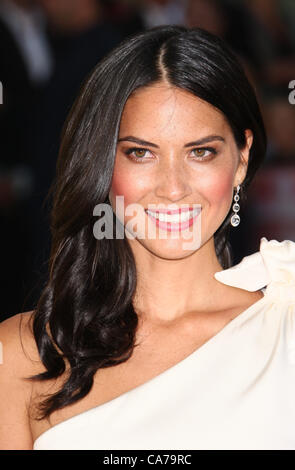 OLIVIA MUNN NEWSROOM. HBO LOS ANGELES PREMIERE HOLLYWOOD LOS ANGELES Kalifornien USA 20. Juni 2012 Stockfoto