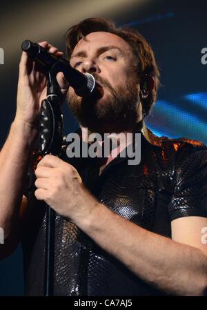 Simon LeBon in Anwesenheit für DJ Steve Aoki präsentiert Duran Duran, Terminal 5, New York, NY 20. Juni 2012. Foto von: Derek Sturm/Everett Collection Stockfoto