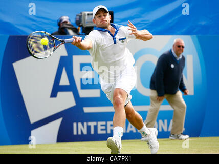 23.06.12 Devonshire Park, Eastbourne, ENGLAND: Andy Roddick (USA) Def Andreas Seppi(ITA) im Herren Single Finale 6-3 6-2 bei den AEGON INTERNATIONAL Turnier in Eastbourne 23. Juni 2012 Stockfoto