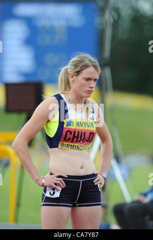 24.06.2012 Birmingham, ENGLAND Frauen 400m Hürden letztes Eilidh Kind in Aktion während der Aviva-Versuche im Alexandra Stadium. Stockfoto