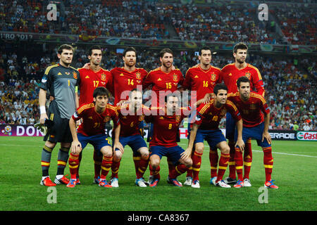 Spanien Gruppe Mannschaftsaufstellung (ESP), 23. Juni 2012 - Fußball / Fußball: Spanien-Team Gruppe (L-R) Iker Casillas, Alvaro Arbeloa, Xabi Alonso, Sergio Ramos, Sergio Busquets, Gerard Pique, vorne; David Silva, Andres Iniesta, Xavi, Cesc Fabregas, Jordi Alba vor der UEFA EURO 2012-Viertelfinale Fussball-match zwischen Spanien 2-0 Frankreich im Donbass Arena in Donezk, Ukraine. (Foto von D.Nakashima/AFLO) [2336] Stockfoto