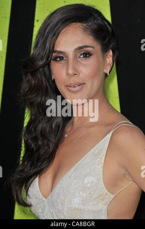 25. Juni 2012 statt im Mann Village Theater, Westwood, Los Angeles - Los Angeles, Kalifornien, USA - Schauspielerin SANDRA ECHEVERRIA bei der wilden Weltpremiere. (Kredit-Bild: © Jeff Frank/ZUMAPRESS.com) Stockfoto