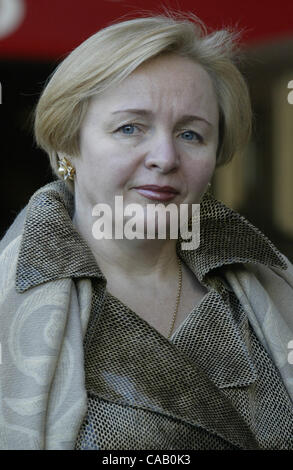 Wahl des Präsidenten der Russischen Föderation. Im Bild: der Ehegatte der Präsident von Rußland Vladimir Putin - Ljudmila. (Kredit-Bild: © PhotoXpress/ZUMA Press) Einschränkungen: Nord- und Südamerika Rechte nur! Stockfoto