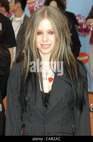 3. April 2004 vergibt - Hollywood, Kalifornien, USA - Avril Lavigne in der Nickelodeon 17. Annual Kids' Choice an UCLA Pauley Pavilion. Stockfoto