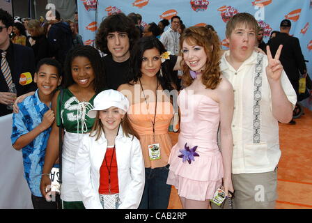 3. April 2004 - Hollywood, Kalifornien, USA - werfen "Alle, dass" bei den Nickelodeon 17. Annual Kids' Choice Awards an UCLA Pauley Pavilion. Stockfoto