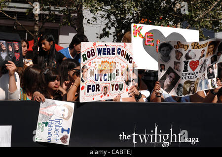 24. Juni 2010 - Hollywood, Kalifornien, USA - Atmosphäre während der Los Angeles Film Festival premiere des neuen Films von Summit Entertainment, The TWILIGHT SAGA: ECLIPSE im Nokia Theater in Los Angeles Leben, am 24. Juni 2010, in Los Angeles, Kalifornien statt. K65566MGE. Atmosphäre (Kredit-Bild: © Stockfoto