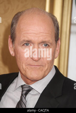 10. August 2010 - New York, New York, US - Schauspieler RICHARD JENKINS besucht die New Yorker Premiere von "Eat Pray Love" im Ziegfeld Theater statt. (Bild Kredit: Nancy Kaszerman/ZUMApress.com ©) Stockfoto