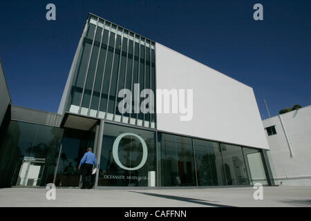 25. Februar 2008, Oceanside, Kalifornien, USA. Dies ist der Eingang zu den neuen Pavillon im Oceanside Museum of Art am Montag in Oceanside, Kalifornien.  Mandatory Credit: Foto von Eduardo Contreras/San Diego Union-Tribune/Zuma Press. Copyright 2008 San Diego Union-Tribune Stockfoto