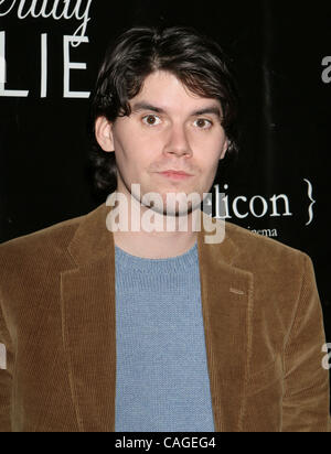 7. Februar 2008; Hollywood, Kalifornien, USA; Schauspieler BROCK BRANON "Gestern war eine Lüge" Hollywood Premiere am Fine Arts Theatre in Beverly Hills statt. Obligatorische Credit: Foto von Paul Fenton/ZUMA Press. (©) Copyright 2008 durch Paul Fenton Stockfoto