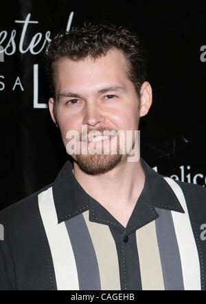 7. Februar 2008; Hollywood, Kalifornien, USA;  Kameramann JASON COCHARD "Gestern war eine Lüge" Hollywood Premiere am Fine Arts Theatre in Beverly Hills statt. Obligatorische Credit: Foto von Paul Fenton/ZUMA Press. (©) Copyright 2008 durch Paul Fenton Stockfoto