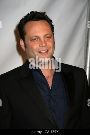 28. Januar 2008 statt - Los Angeles, Kalifornien, USA - VINCE VAUGHN Ankunft bei der Filmpremiere von Vince Vaughn-Wild-West-Komödie im ägyptischen Theater in Hollywood. (Bild Kredit: Stockfoto