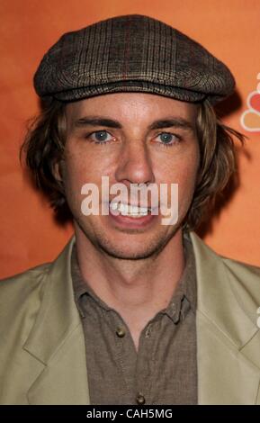 13. Januar 2011 - Hollywood, Kalifornien, USA - NBC Universal 2011 Presse Tour All-Star Party im Langham Huntington Hotel & Spa in Pasadena, CA 13.01.11 2011..DAX SHEPARD. K67371JDI (Kredit-Bild: © James Diddick/Globe Photos/ZUMAPRESS.com) Stockfoto