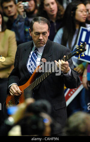 17. Januar 2008: Gouverneur von Arkansas Mike Huckabee Kampagnen bei einem republikanischen Präsidentschaftswahlkampf Stopp Donnerstag, 17. Januar 2008 an der Jervey Athletic Center auf dem Campus der Clemson University. Stockfoto