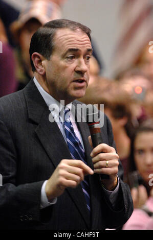 17. Januar 2008: Gouverneur von Arkansas Mike Huckabee Kampagnen bei einem republikanischen Präsidentschaftswahlkampf Stopp Donnerstag, 17. Januar 2008 an der Jervey Athletic Center auf dem Campus der Clemson University. Stockfoto